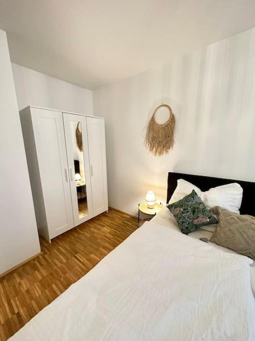 3-Room Vienna Centrale Suite Kültér fotó