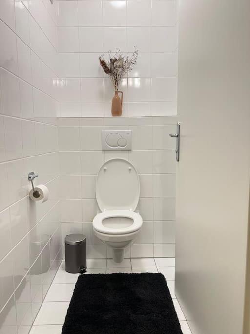 3-Room Vienna Centrale Suite Kültér fotó